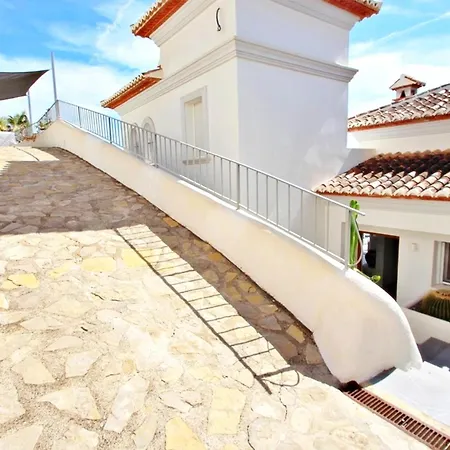 Villa El Olivo - With Stunning Views And Private Pool In