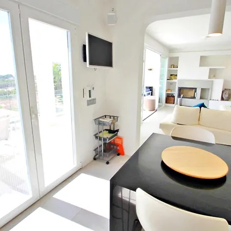 El Olivo - With Stunning Views And Private Pool In